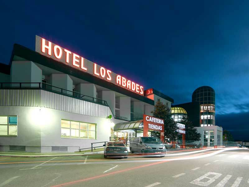 Hotel Abades グアディクス エクステリア 写真